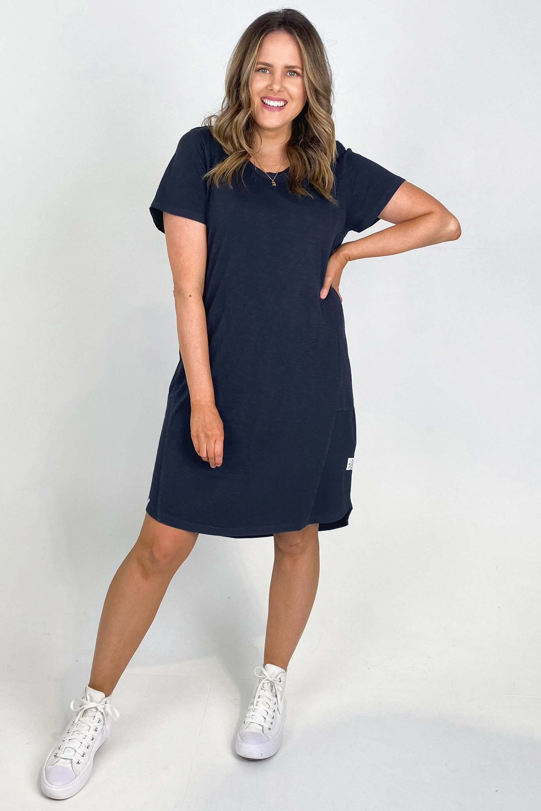 Trendy Appearance Clean Cut Elm Easy Livin Dress Navy