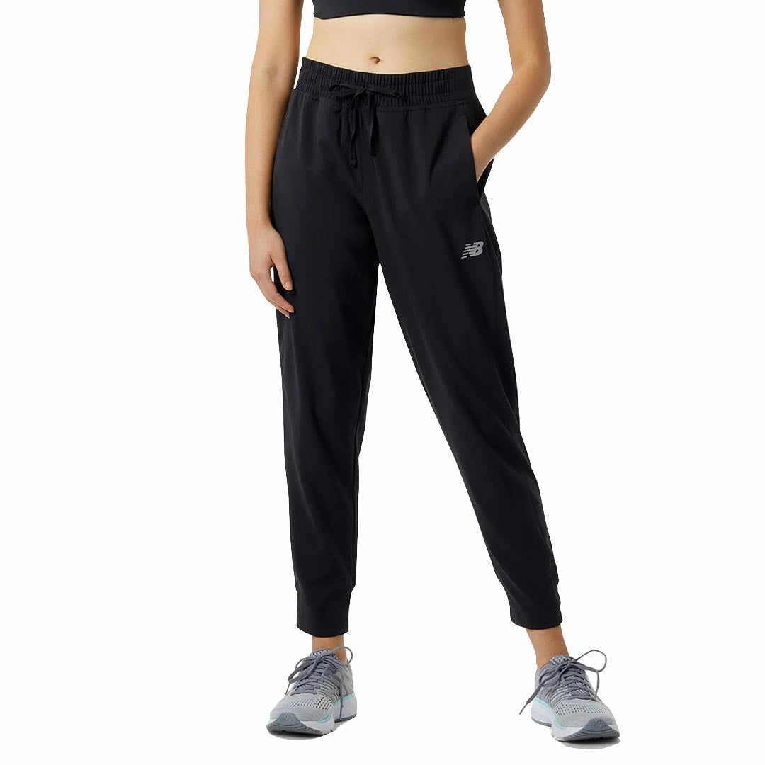 New Balance - Women's Accelerate Pant (WP23242 BK) Reflective details
