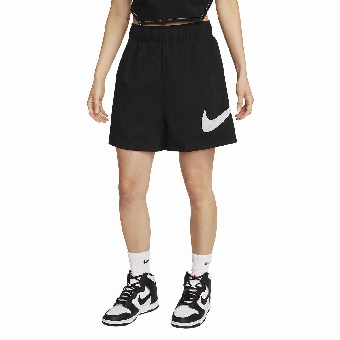 Chill Mode Machine washable Nike - Women's NSW Essential Woven Shorts (DM6739 010)