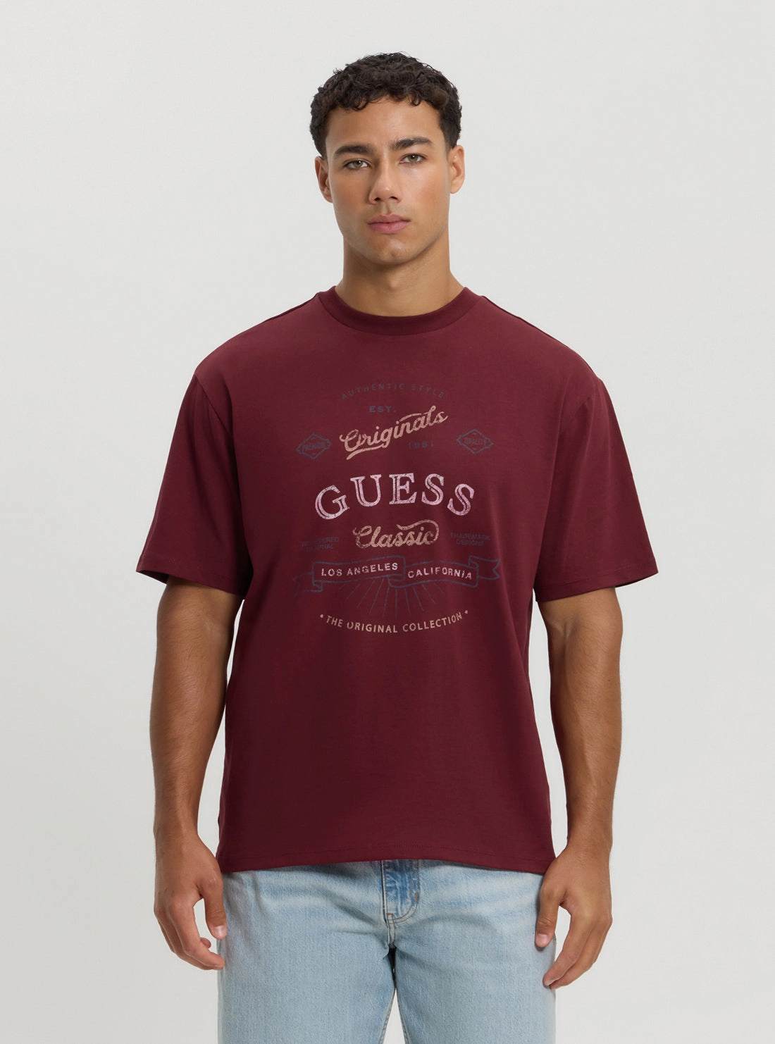 Guess Originals Red Script T-Shirt WrinkleFree Structure Relaxed Hoodie