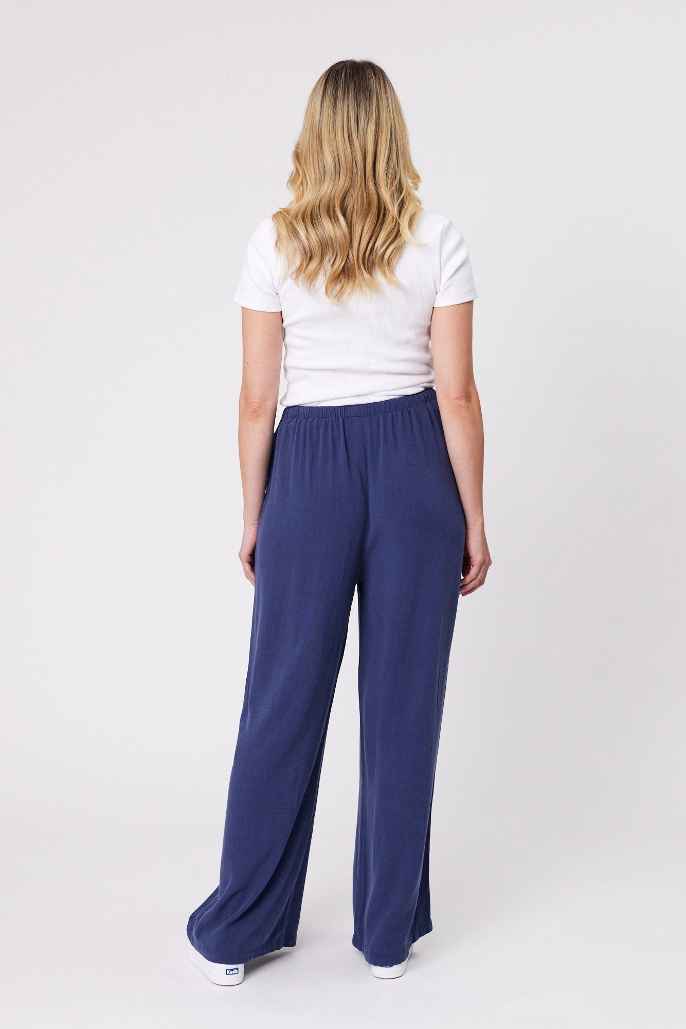 Pro Athlete Travel Outfit Cozy Stretch Shine On Essentials Woven Pant Navy