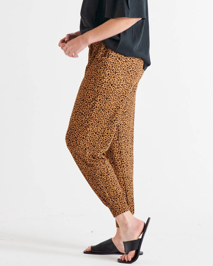 Budget Friendly Morning Stretch Betty Basics Paris Pant Wild Print