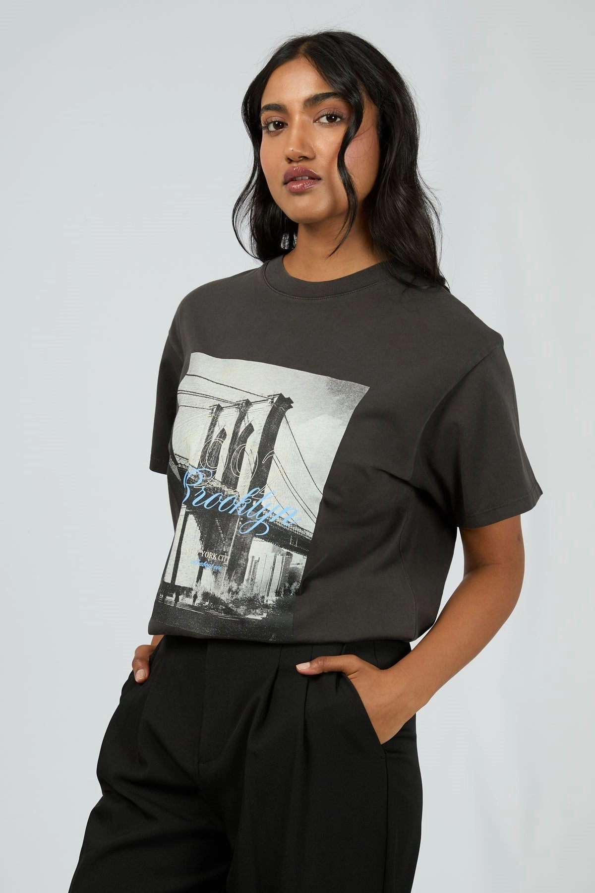 AdvancedMoistureManagement All About Eve Brooklyn Oversized Tee Washed Black