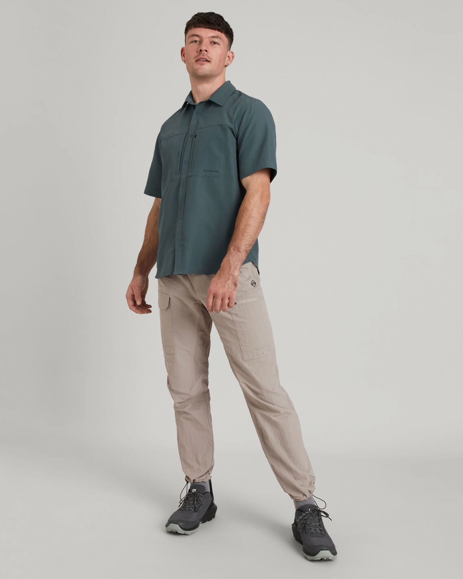 SUN-Scout UPF Men's Short Sleeve Shirt - Light Night Fashion-Forward