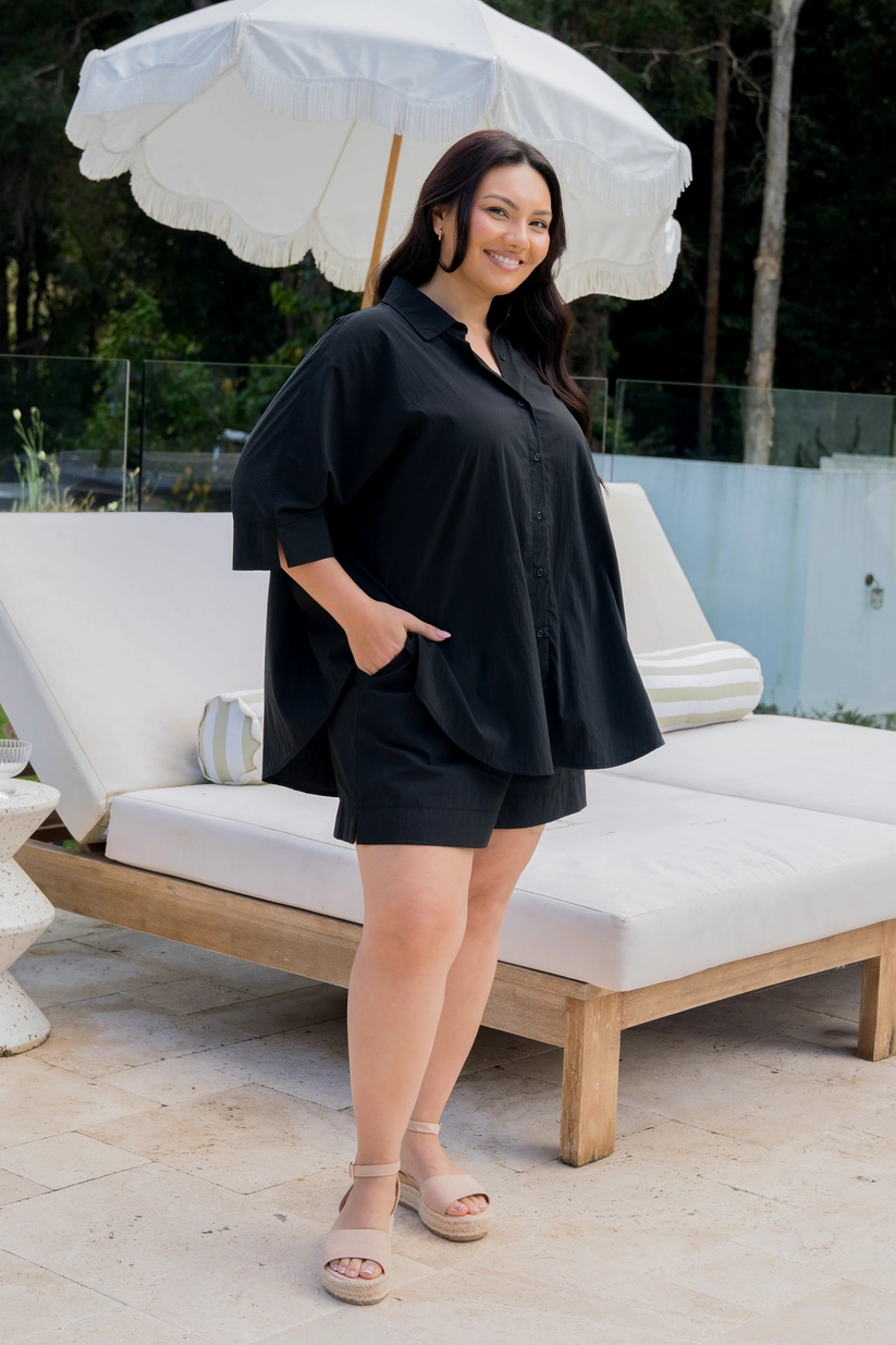 PQ Collection Florence Shorts Black plus-size choice
