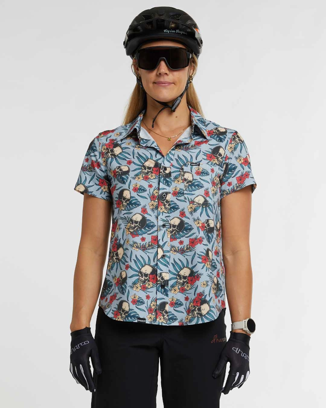Minimal Look Womens Tech Party Shirt | Kisma