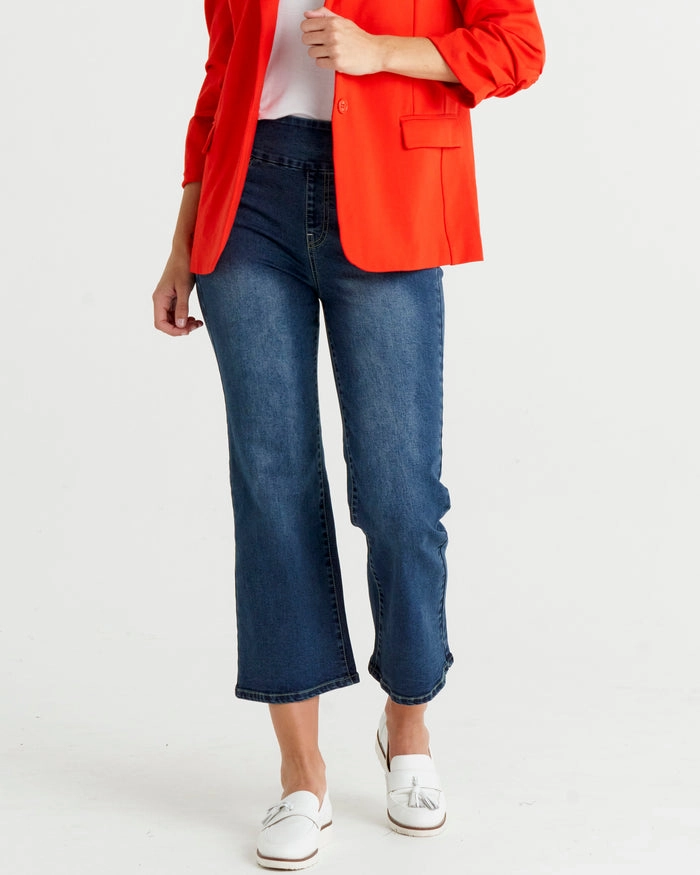 Figure Hug Betty Basics Nicola Bootleg Jean Dark Denim