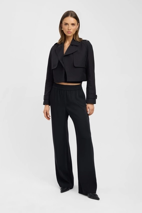 Ultra Lightweight Design Willa Cropped Trench