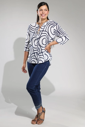 Clean Aesthetic Party Look Luxury Pull on Wonder Denim Capri Jeans | DARK INDIGO | 6624A1