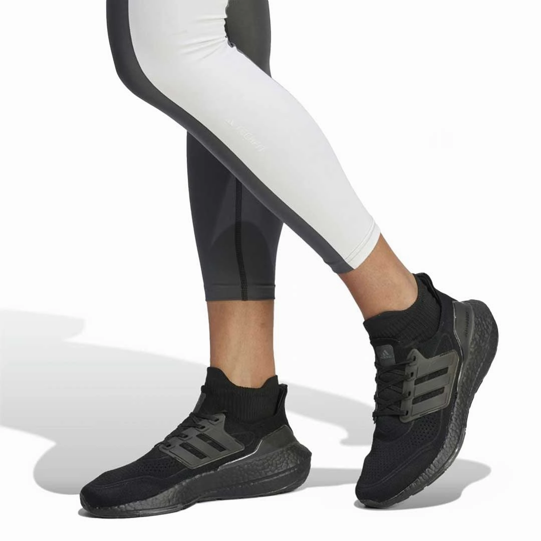 Breathable Base Fit Freedom adidas - Women's Techfit Colorblock 7/8 Leggings (IA7156)