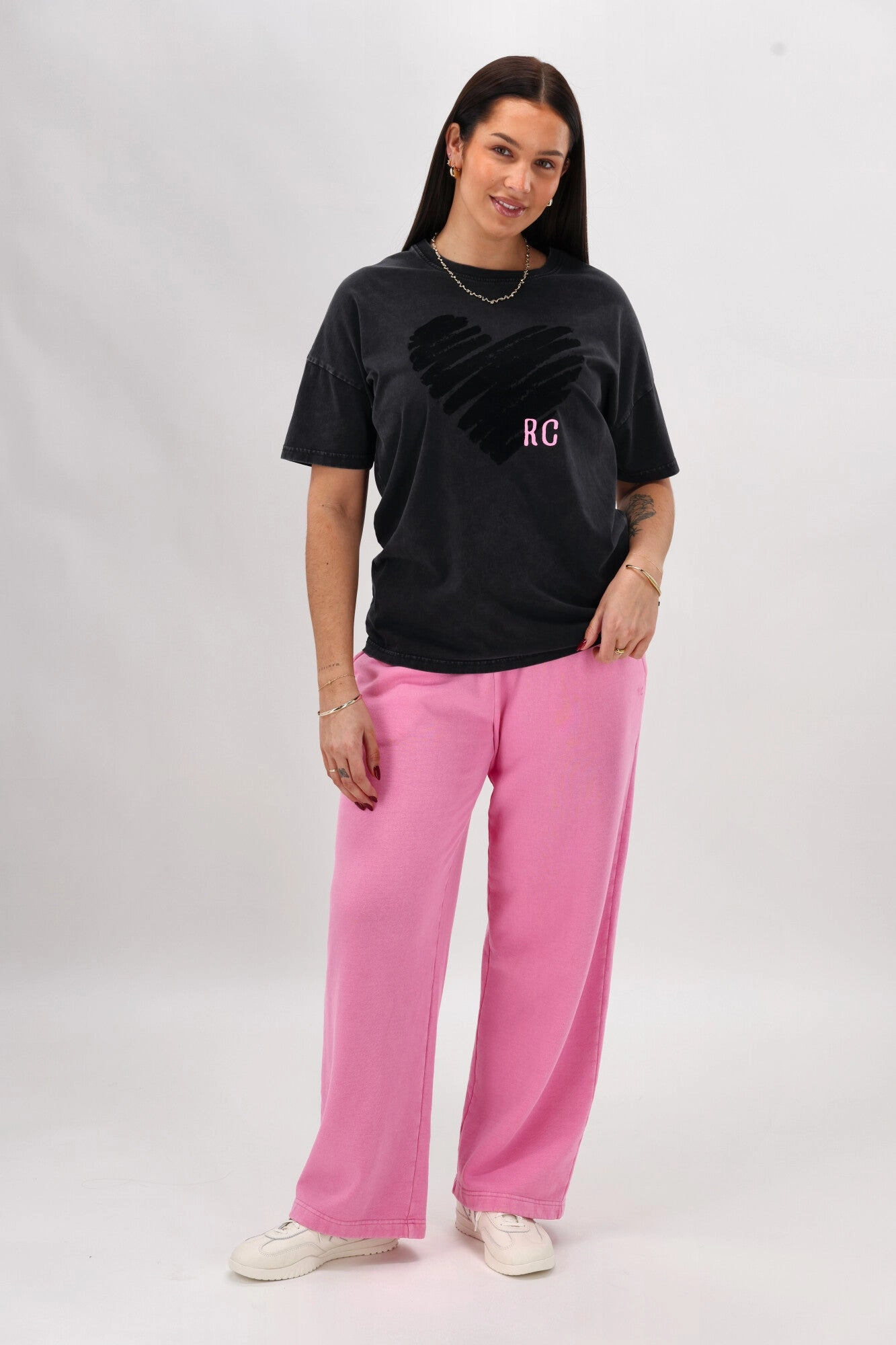 Versatile and Stylish theater visit Rebel Club Flock Scribble Heart Tee Black