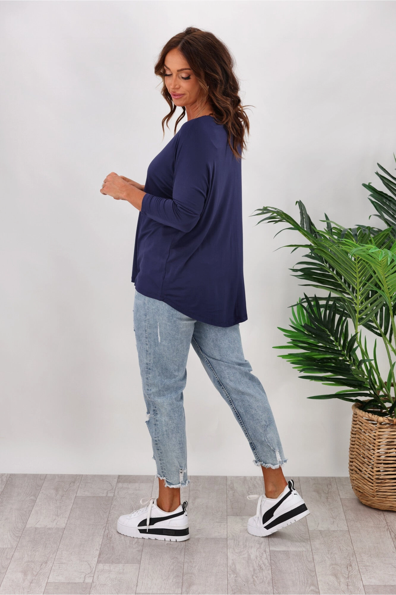 Lightweight Weave Betty Basics Milan 3/4 Sleeve Tee In Navy
