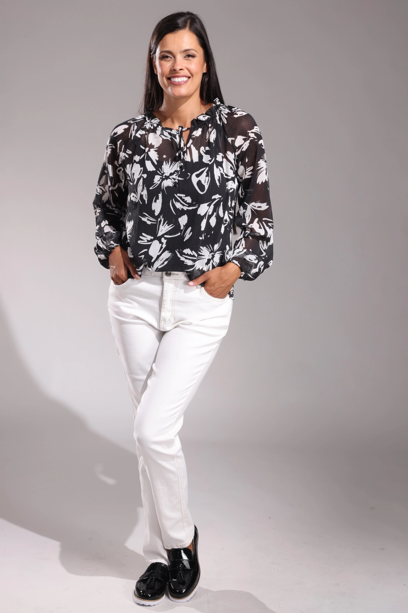 Coloured Denim Regular Jeans | IVORY | 6903ZZ Street Essential Professional Wear Weekend Warrior