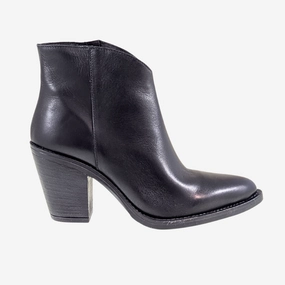 Decan Versatile Look