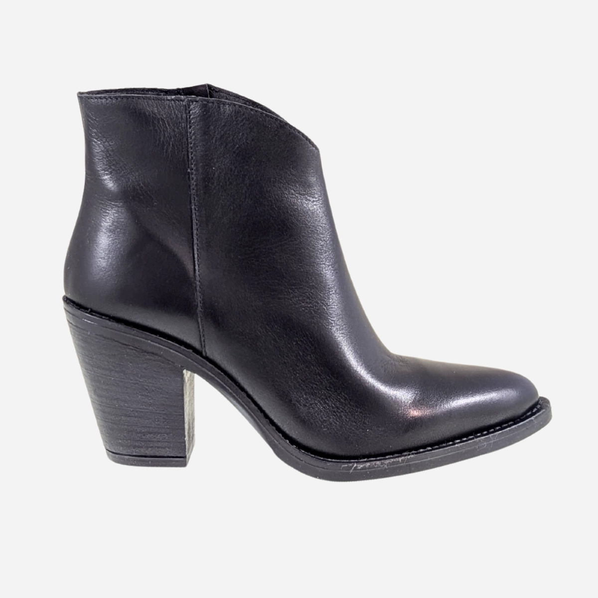 Decan Versatile Look