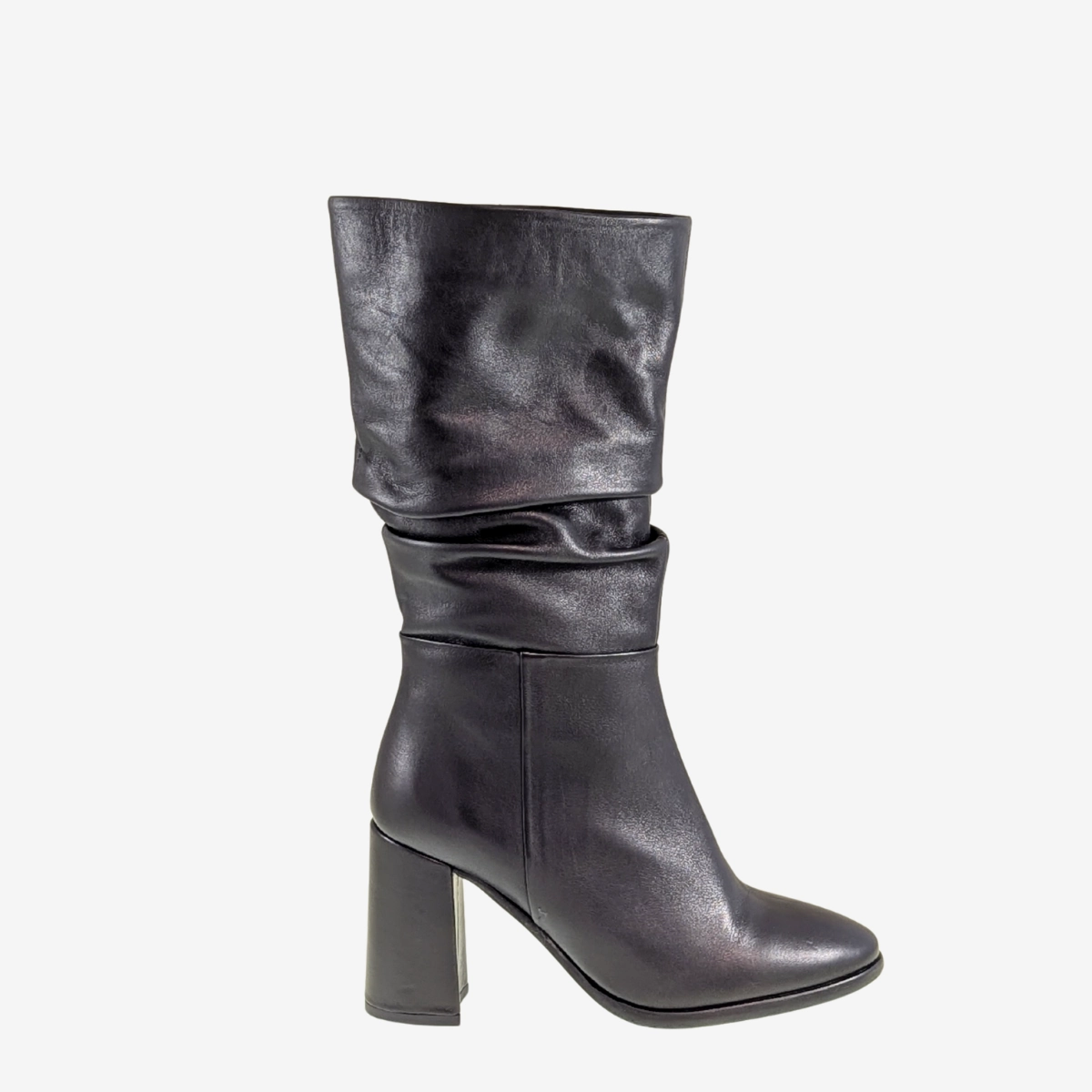 Windproof Design Hard Ground Santino