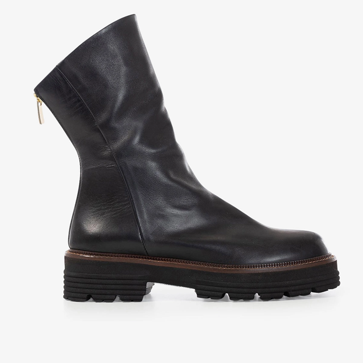 Protective Finish Adventure Seeker Insulated Rainy Day Commuter Bosu