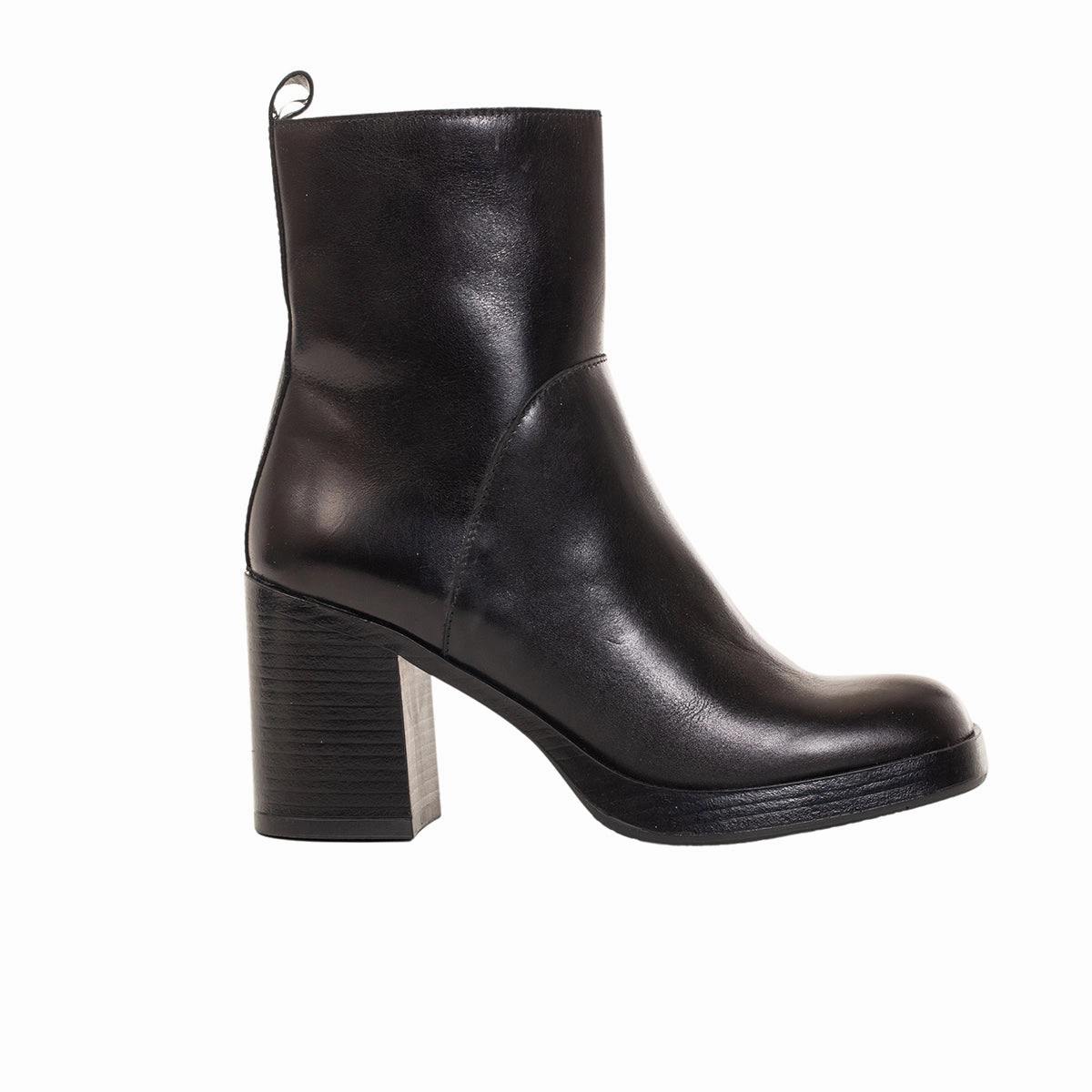 natural materials Serena