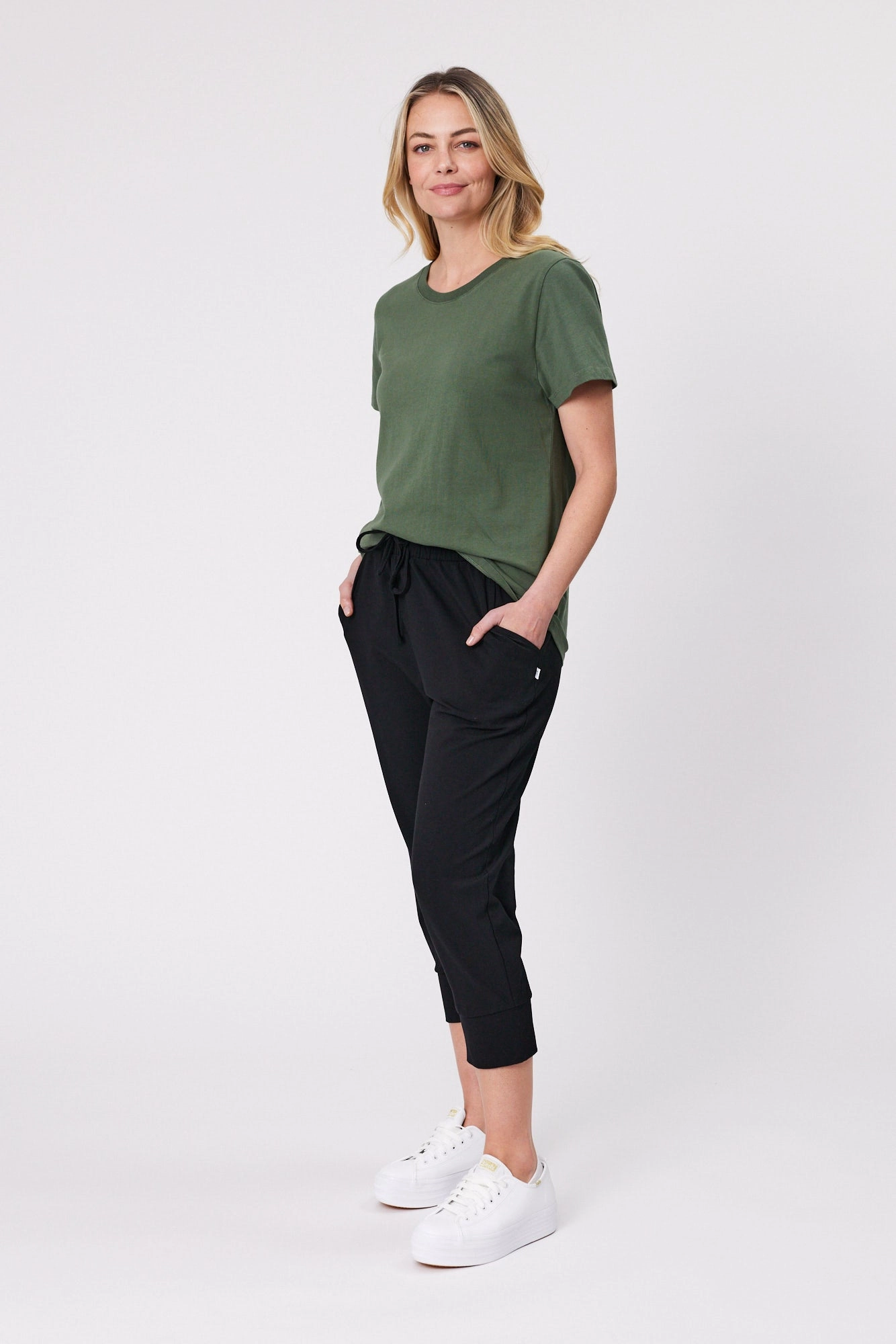 Daily Routine Budget Friendly Shine On Essentials Cotton Elastane 3/4 Jogger Black