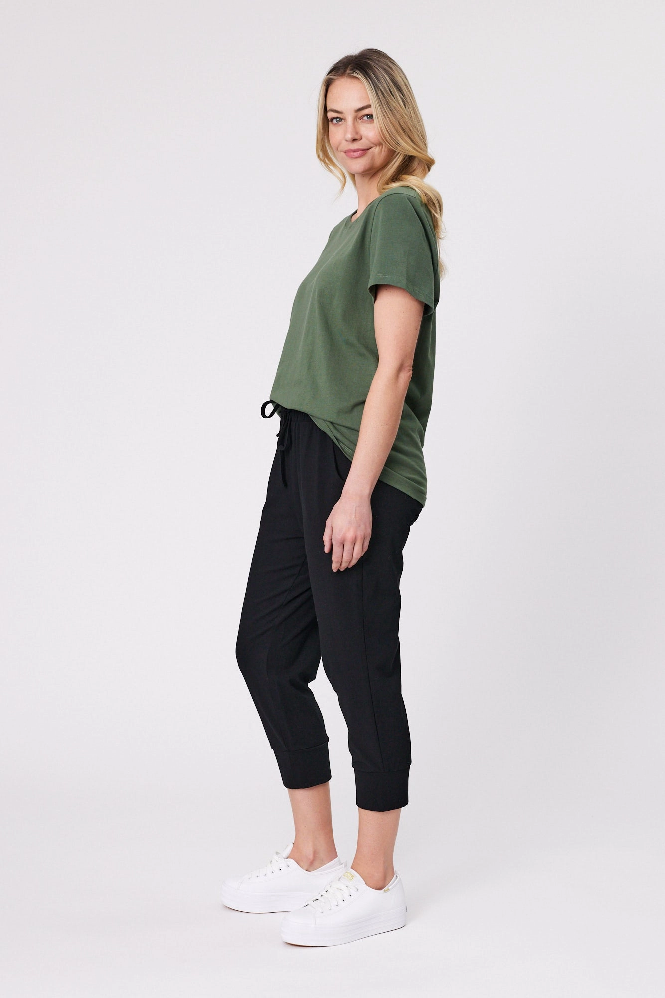 Shine On Essentials Cotton Elastane 3/4 Jogger Black For Adults Wrinkle Resistant