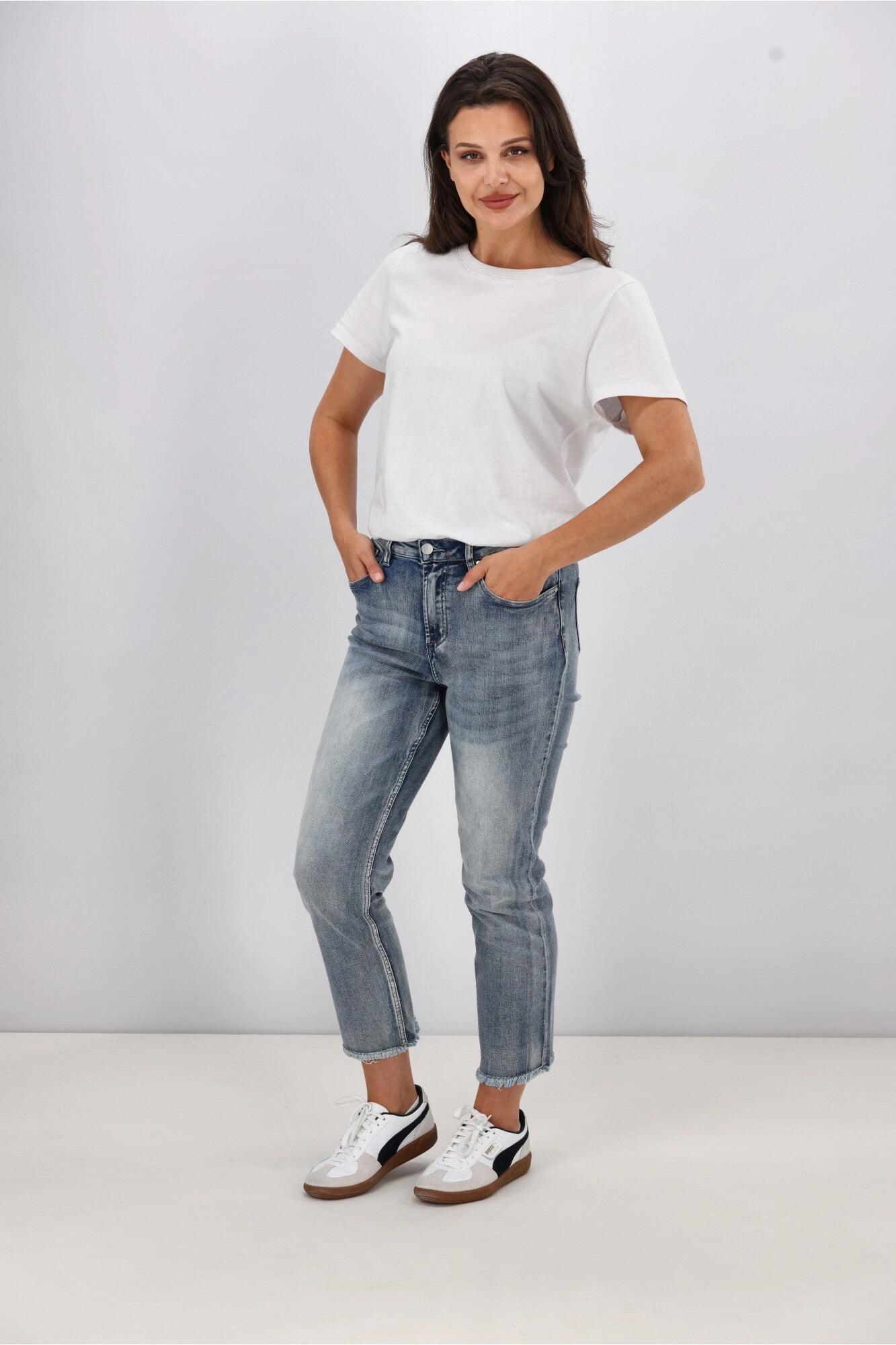 Essential Fit Shine On Label Asher Straight Leg Jean Indigo