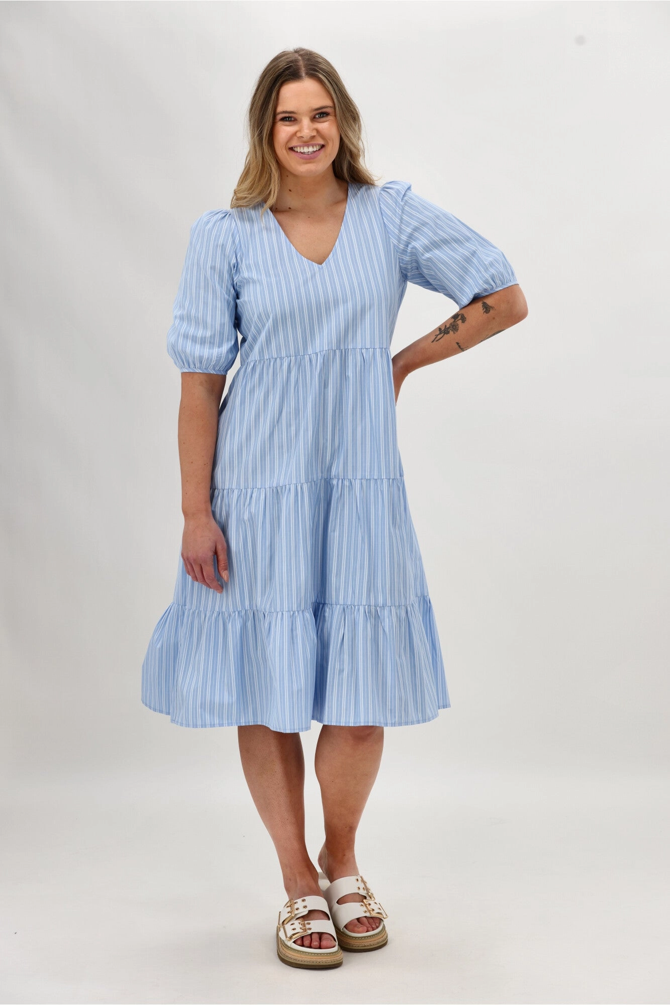Chic Tone Refined Style Shine On Label Dahlia Tiered Midi Dress Blue Stripe