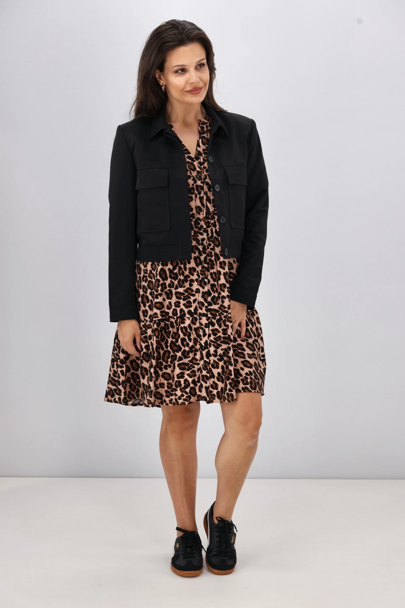 Shine On Label Eckles Cropped Utility Jacket Black Mold resistant