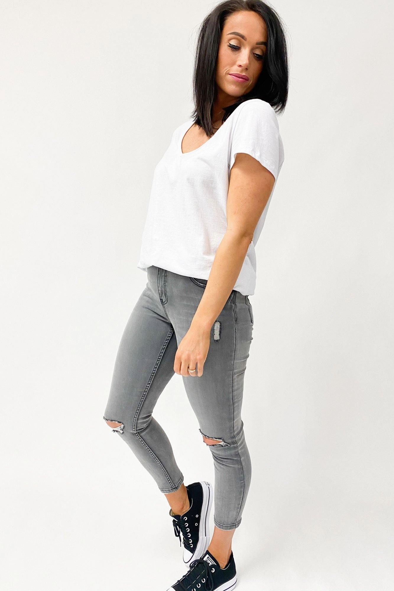 Soft Comfort Fit Shine On Label Jagger Cropped Slim Leg Jean Washed Charcoal