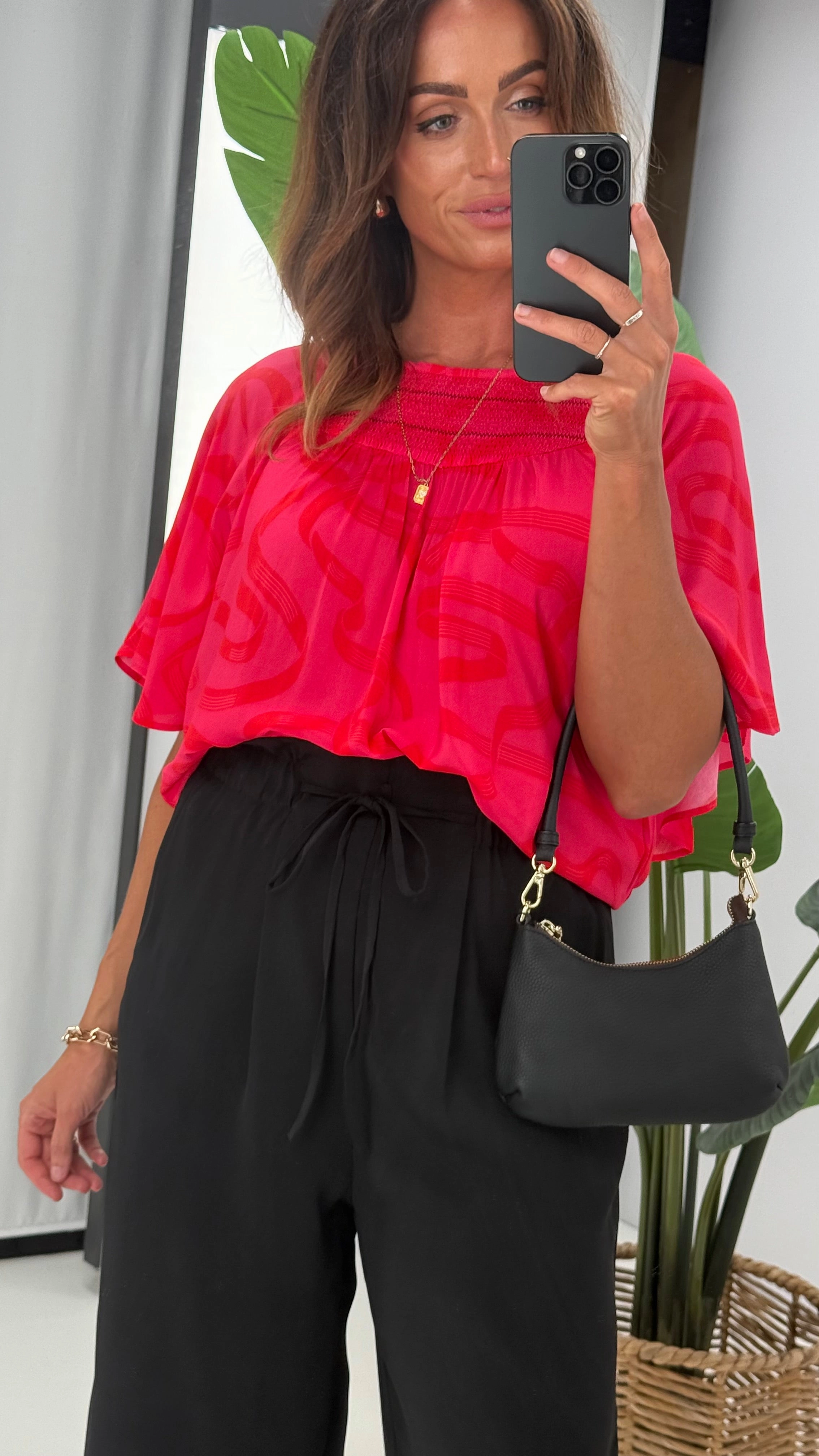 High-Quality Fabric Soft Touch For Men Shine On Label Kara Tie Front Culotte Black