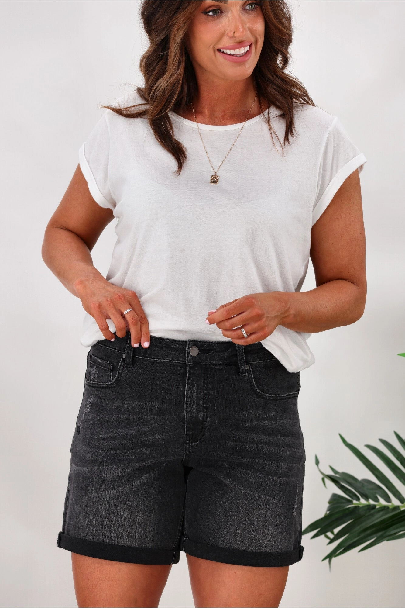 Shine On Label Kylo Distressed Denim Short Black easy-care item