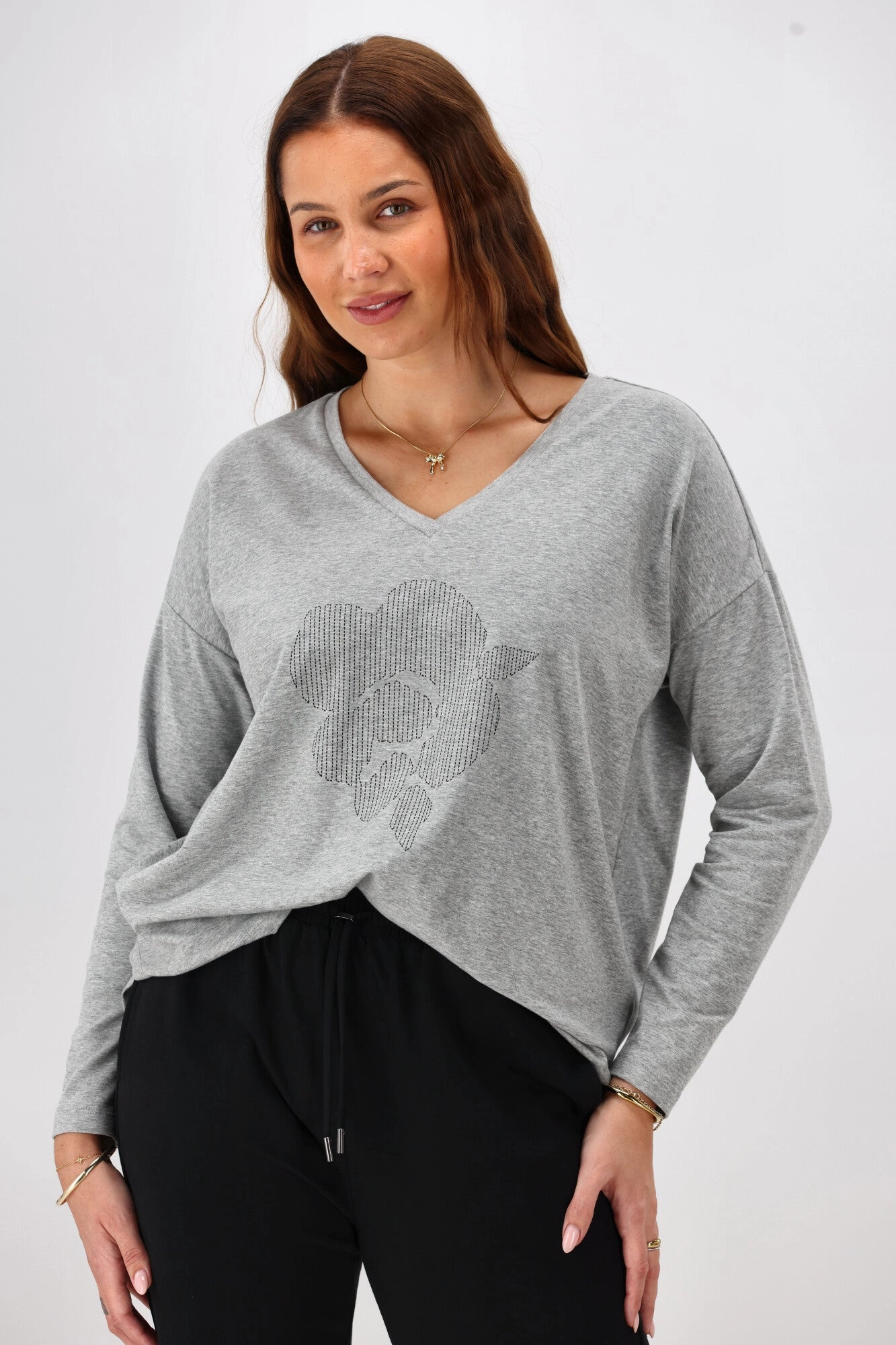 Everyday Chic Shine On Label Leith Boxy Oversized V Neck Tee Grey Marle
