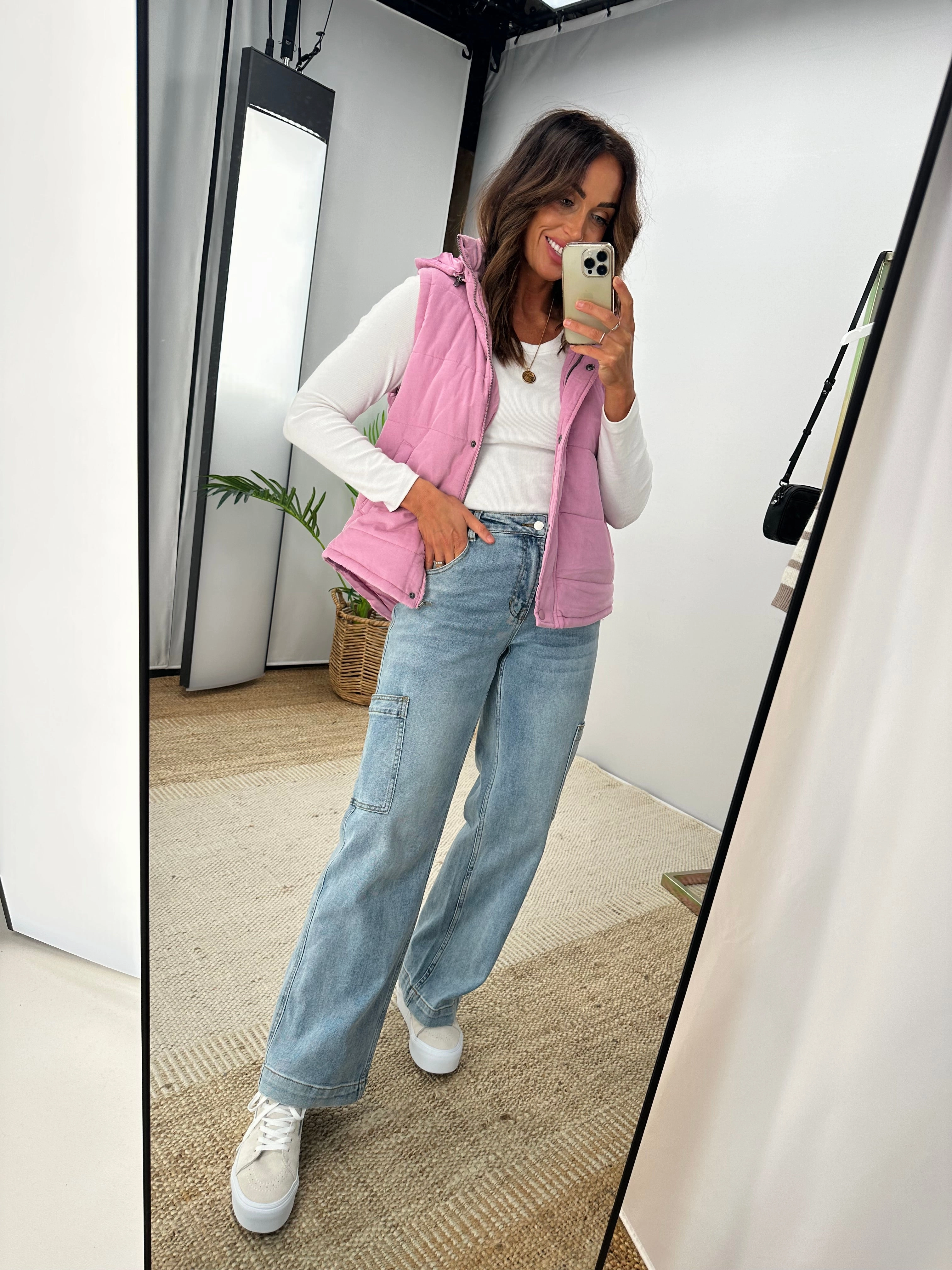 Total Ease Shine On Label Romeo Cargo Pocket Jean