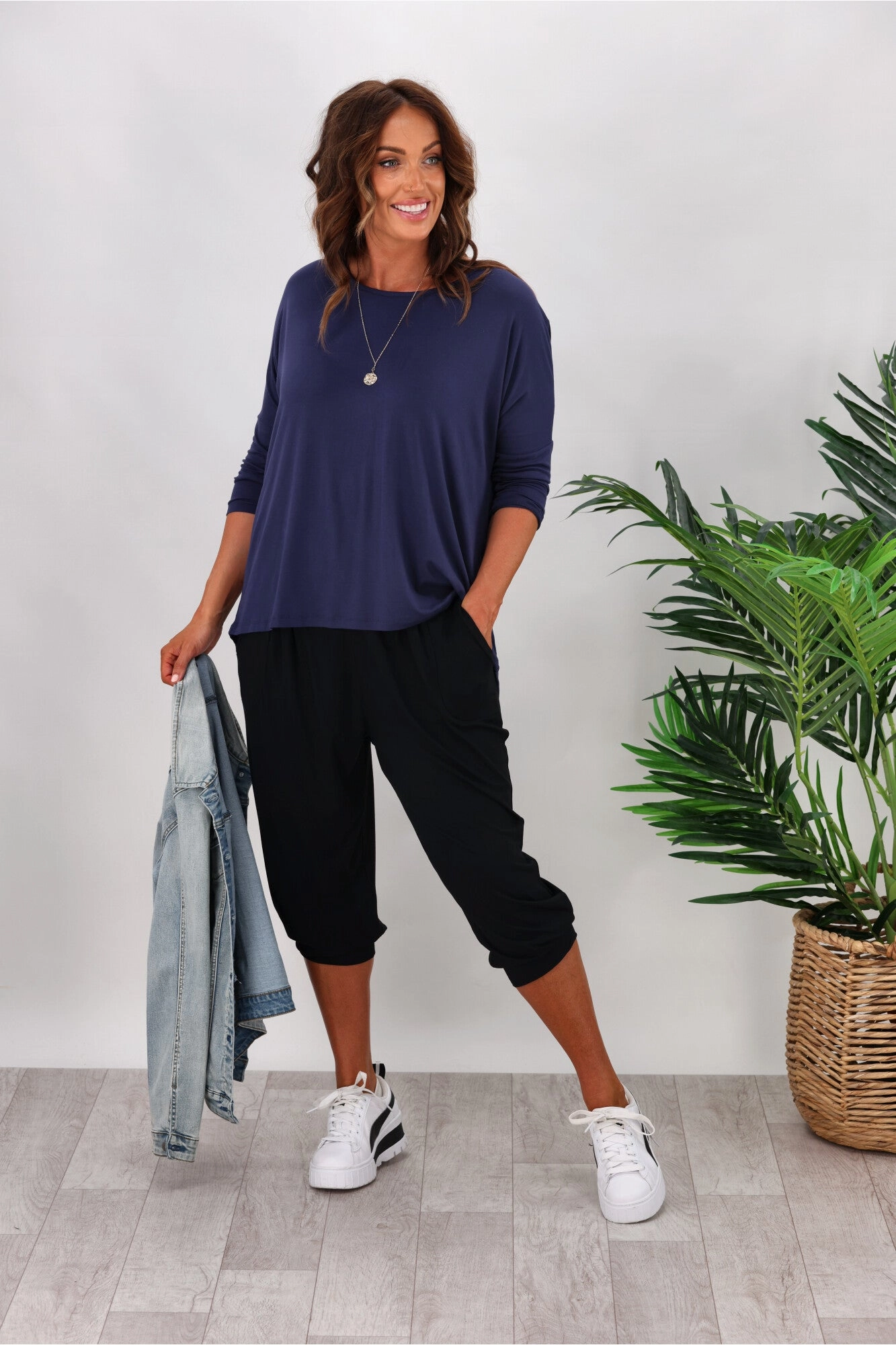 Betty Basics Tokyo 3/4 Pants Black Cozy Touch