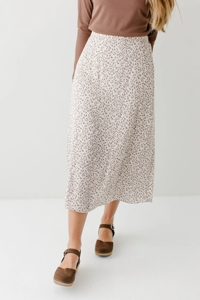 Fashion Style 'Marc' Abstract Leopard Print Midi Skirt in Cream