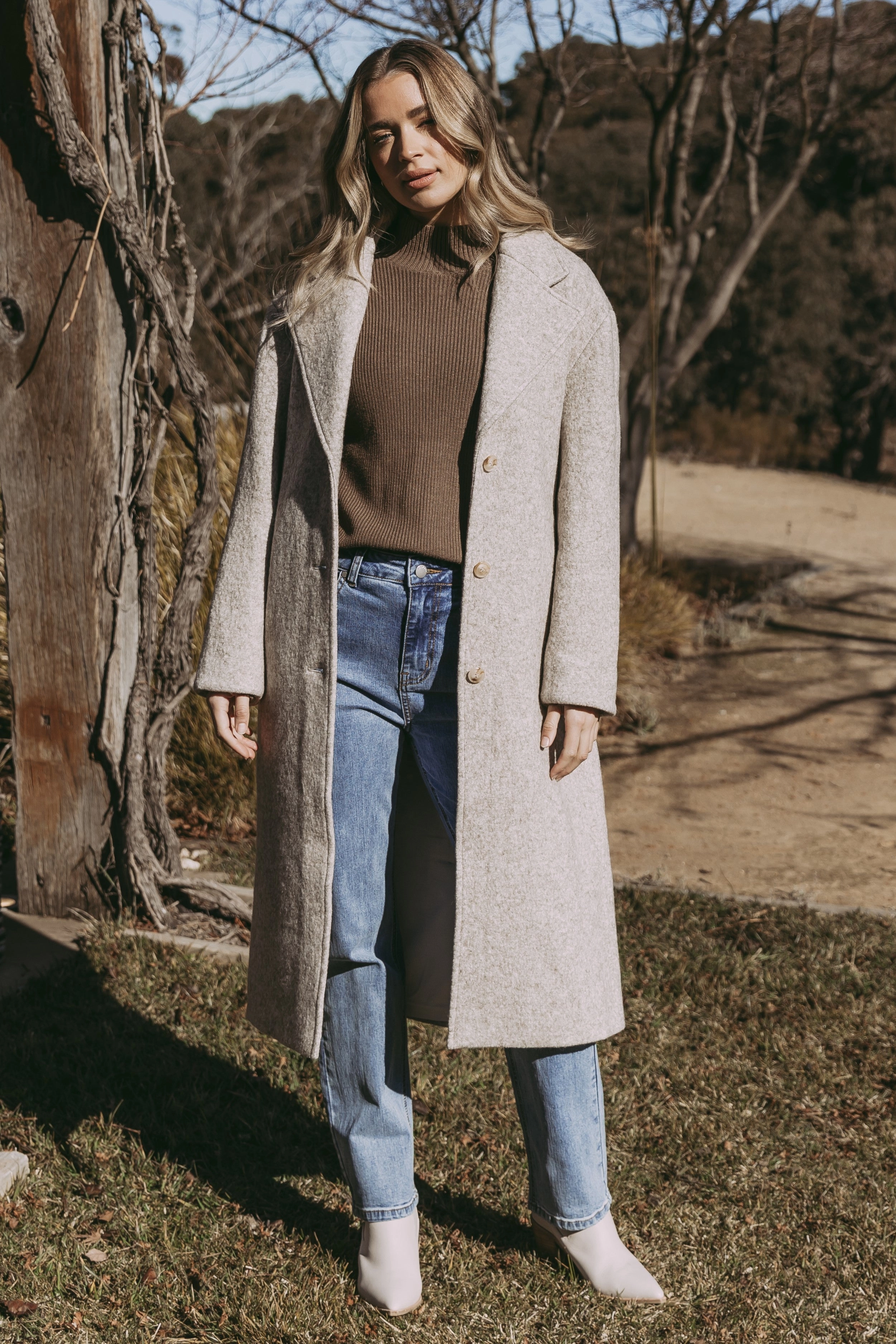 Foxwood Whistler Coat Oatmeal ReinforcedEdging Subtle Color Tone