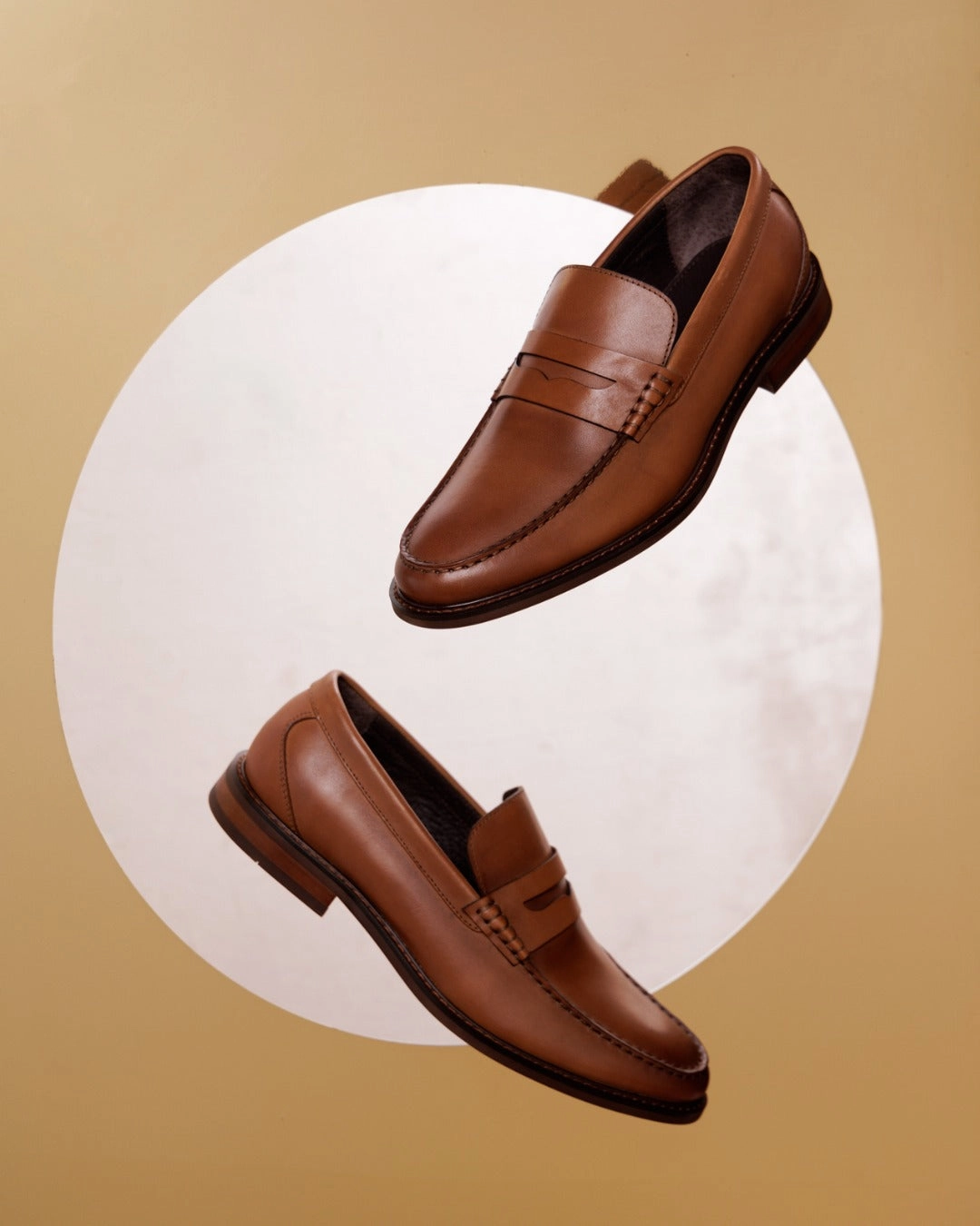 True Match Business Elegance Spiro Tan Leather