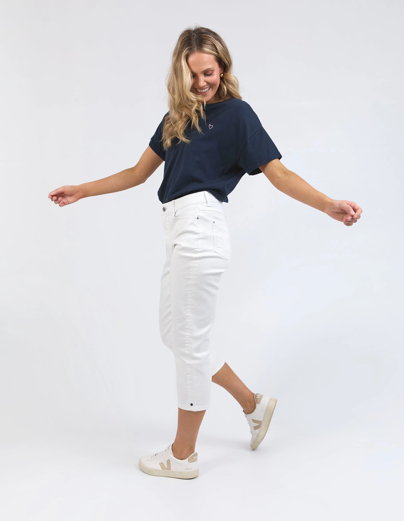 Elm Mollie Capri Jean White Flattering Waist Fit Petite Size Durable Stitch