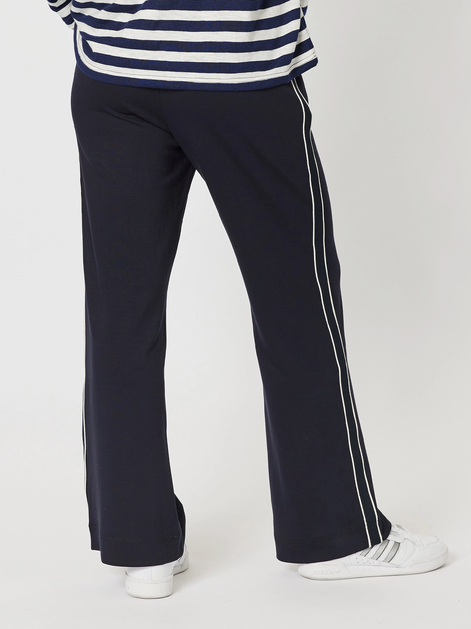 Threadz Urban Track Pant Navy Comfortable fit