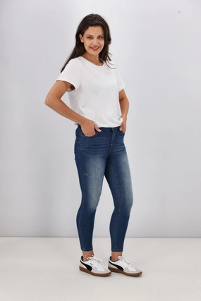 Flexible Stretch Material High Waist Shine On Label Sculpt Denim Cropped Jean True Blue Wash