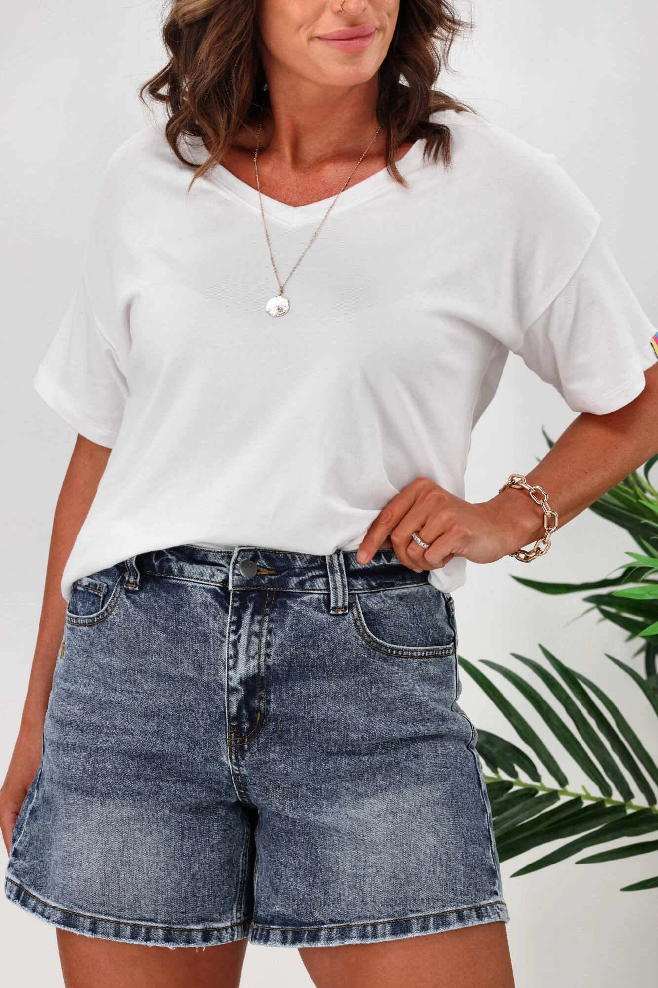 Sporty Edge Stretch Layer Shine On Label Kaden Vintage Denim Shorts Washed Indigo