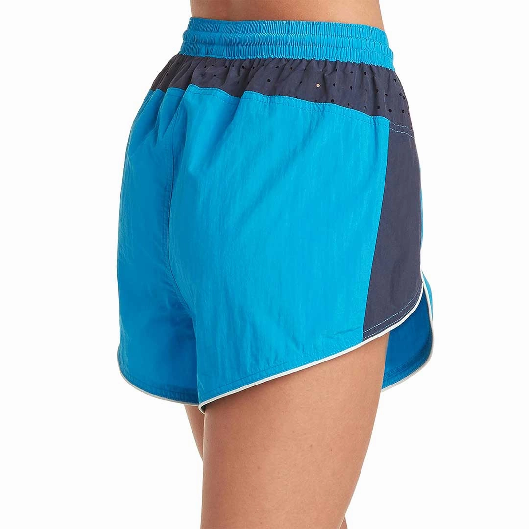 Comfy Vibes AdjustableTabs Umbro - Women's Running Shorts (HUUL1UBJE UT6)
