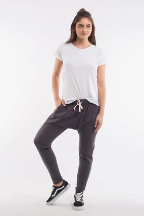 Silent Theory Fluid Pant Charcoal Modern Basic Seamless Design Holiday Outfit