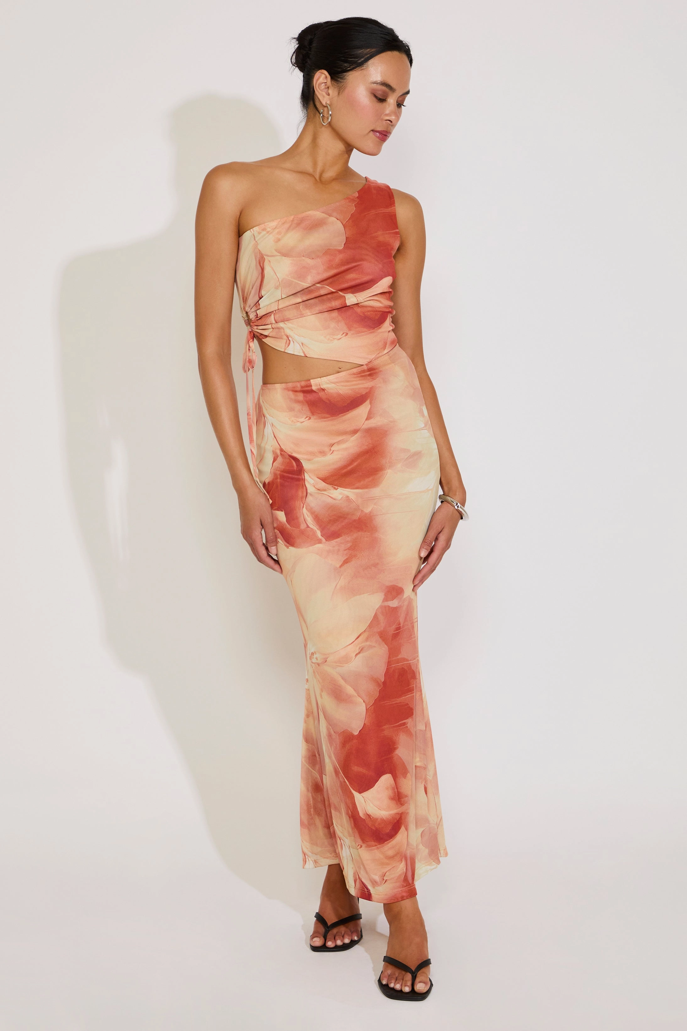 Timeless elegance ONE SHOULDER ORCHID PRINT CUTOUT MAXI DRESS