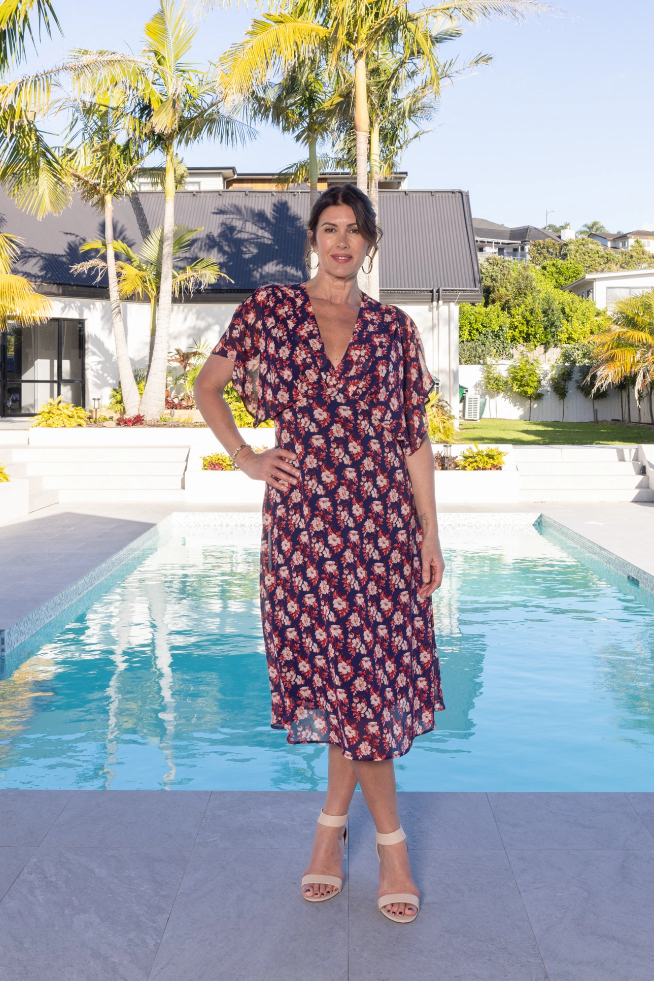 Gloss The Label Jordyn Empire Line Dress Blue Red Floral Statement-Piece Stylish Look