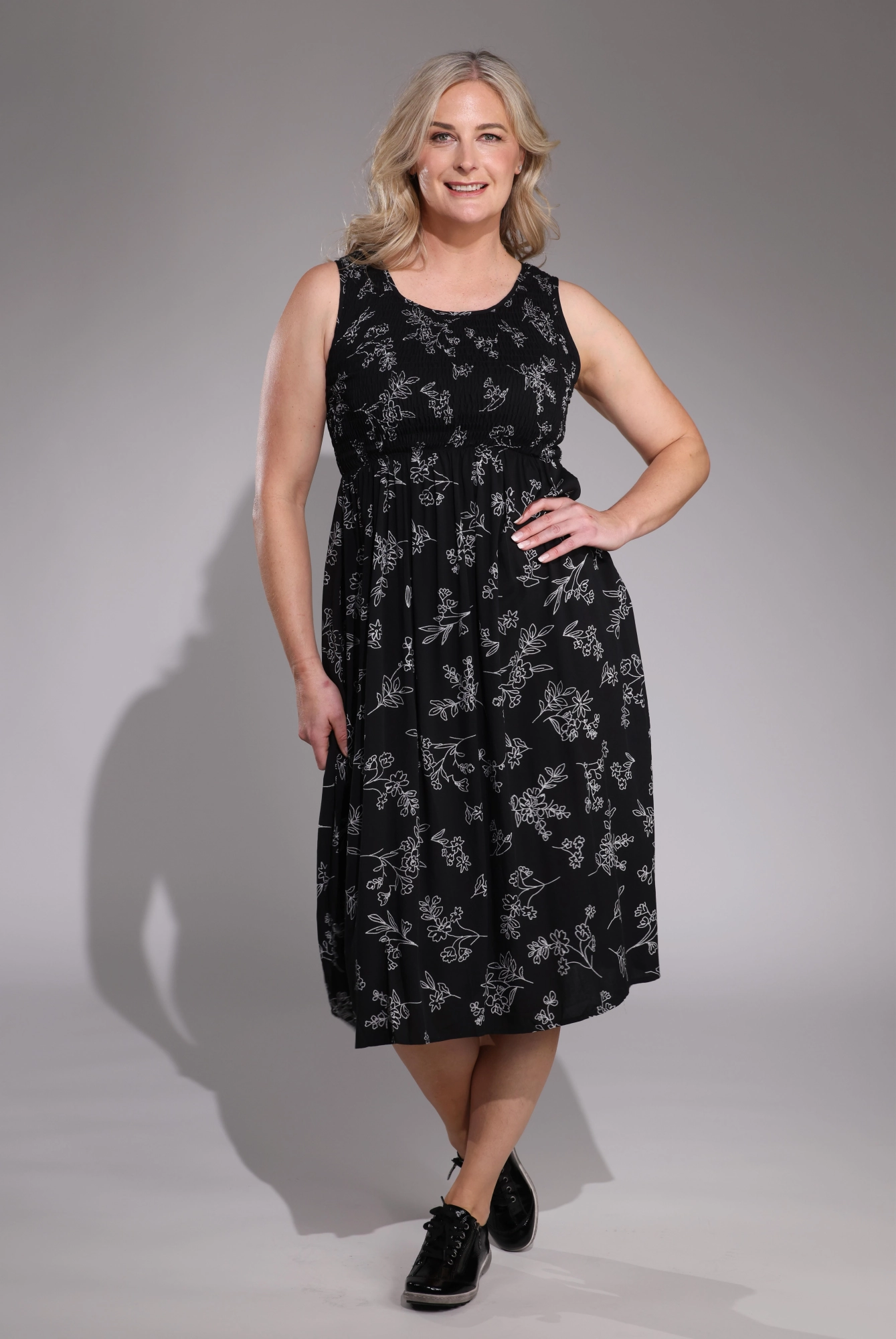 Flattering Look Wear Dress | Blk White Stitch Floral | 3357C1