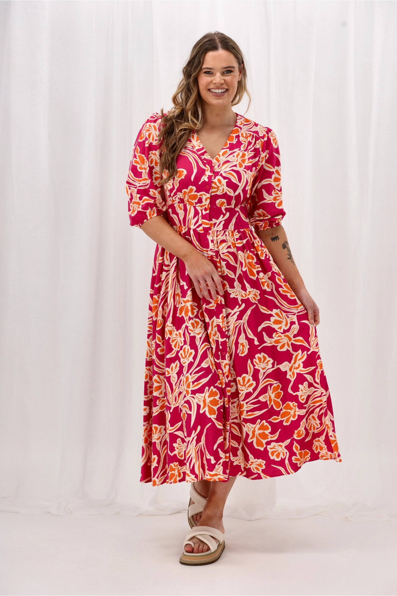Minimalist Look Evening Tone Sunday Boho Akari Dress Print Fuschia Orange Floral