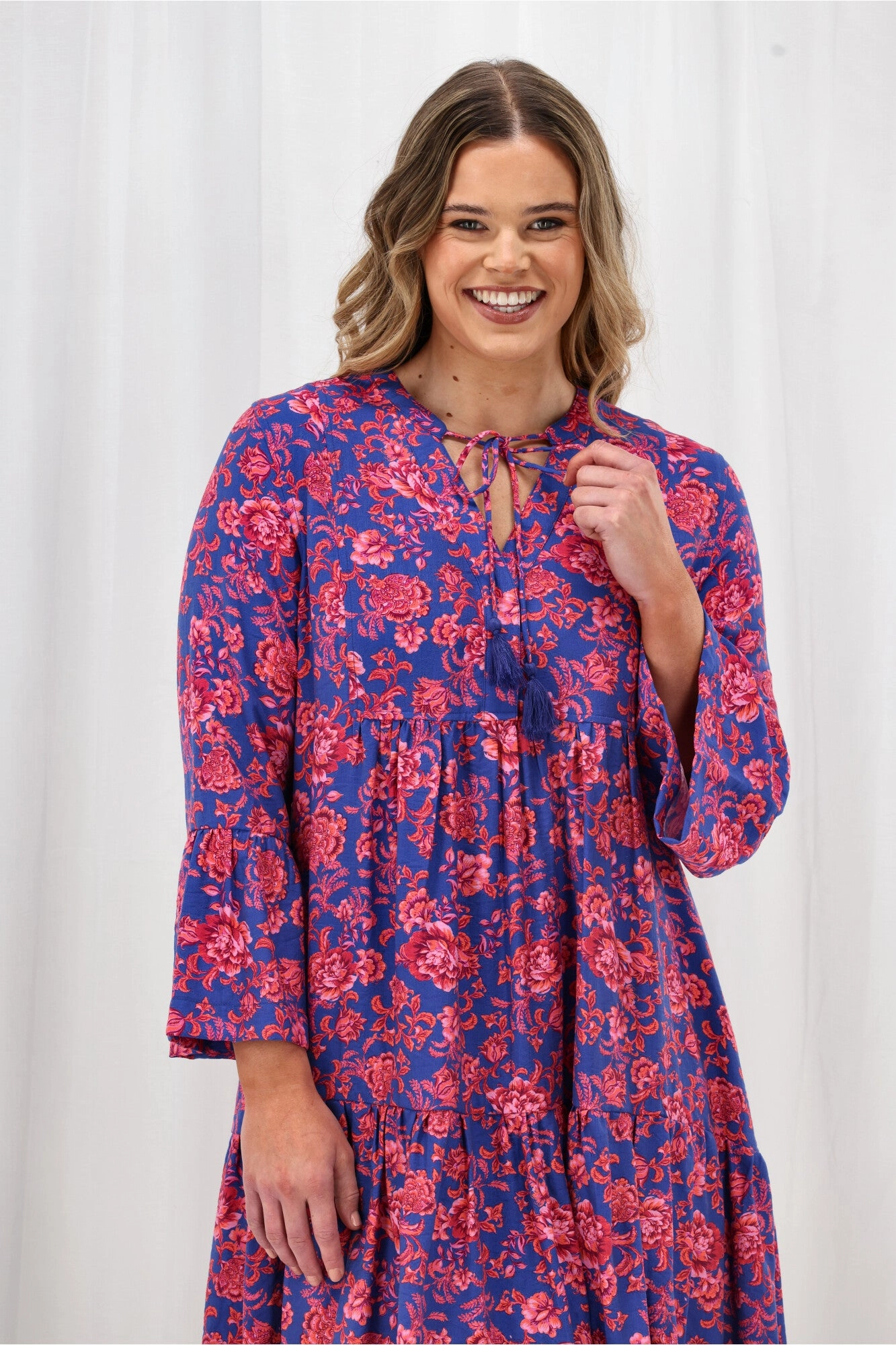 Sunday Boho Isabelle Flounce Dress Blue Floral Print Elegant Cut