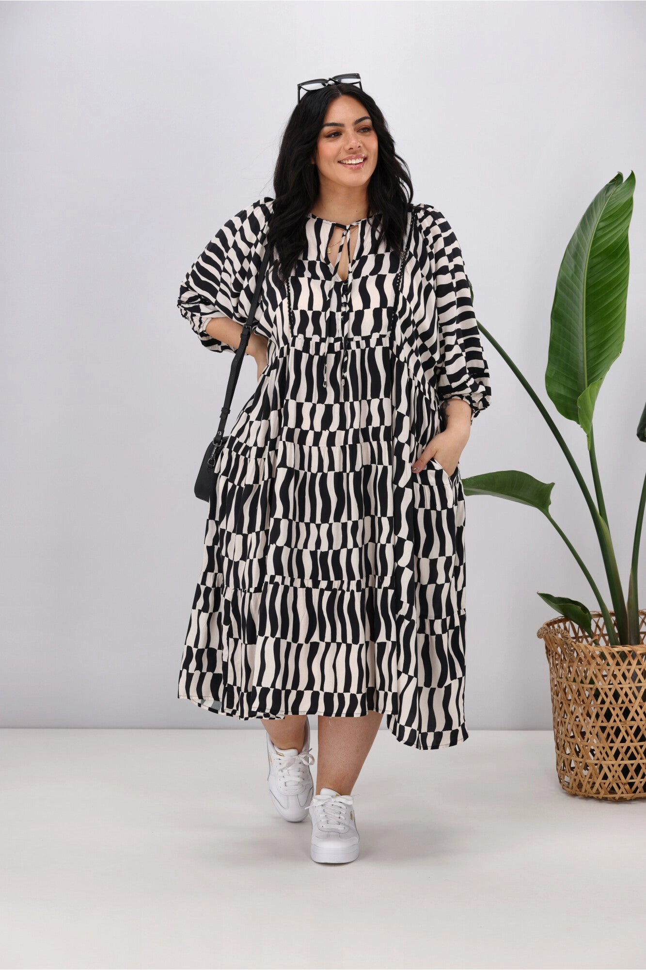 Dance Night Sunday Boho Shani Dress Geo Print Black Cream