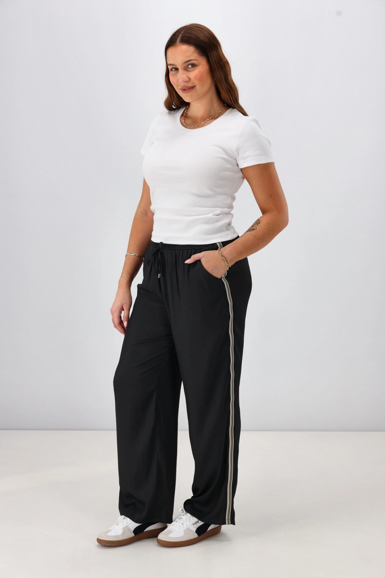 Neutral Color Edgy style Gloss the Label Taylor Side Taped Wide Leg Pants Black