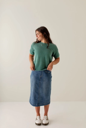 'Sara' Classic Knee Length Skirt in Medium Wash Reinforced Hemline